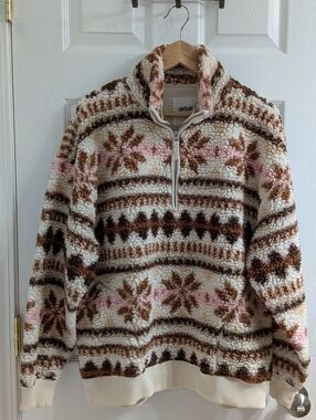 Aerie Hometown Holiday Quarter Zip Sweatshirt Fleece Sherpa Medium Snowflake